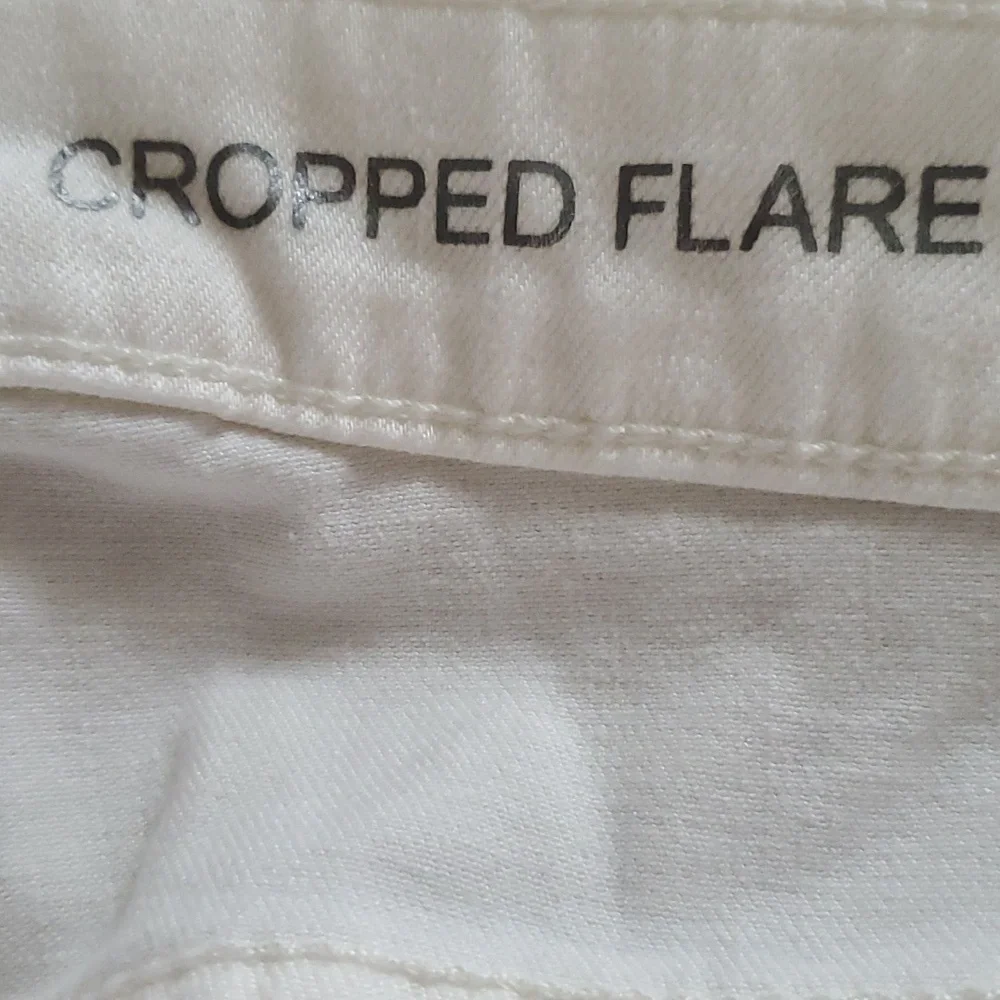 Apt. 9 Cropped Flare Women's White Jean Pants - Size 24W - Picture 9 of 10
